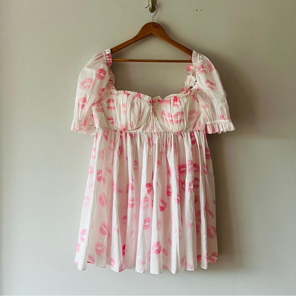 Selkie Kiss on the Lips Bebe Seashell dress Size XXL